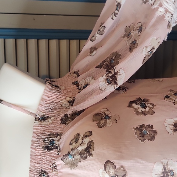 Love J Blush Pink Floral Cold Shoulder Sheer Blouse - Picture 7 of 13